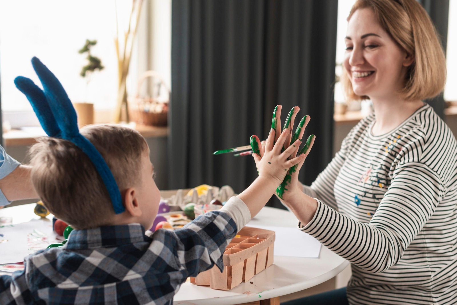 One-on-one ABA therapy – Individualized behavioral therapy for children with autism.